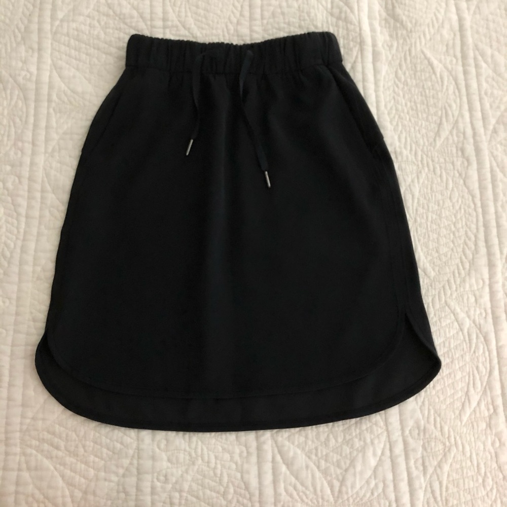 Lululemon On the Fly Skirt